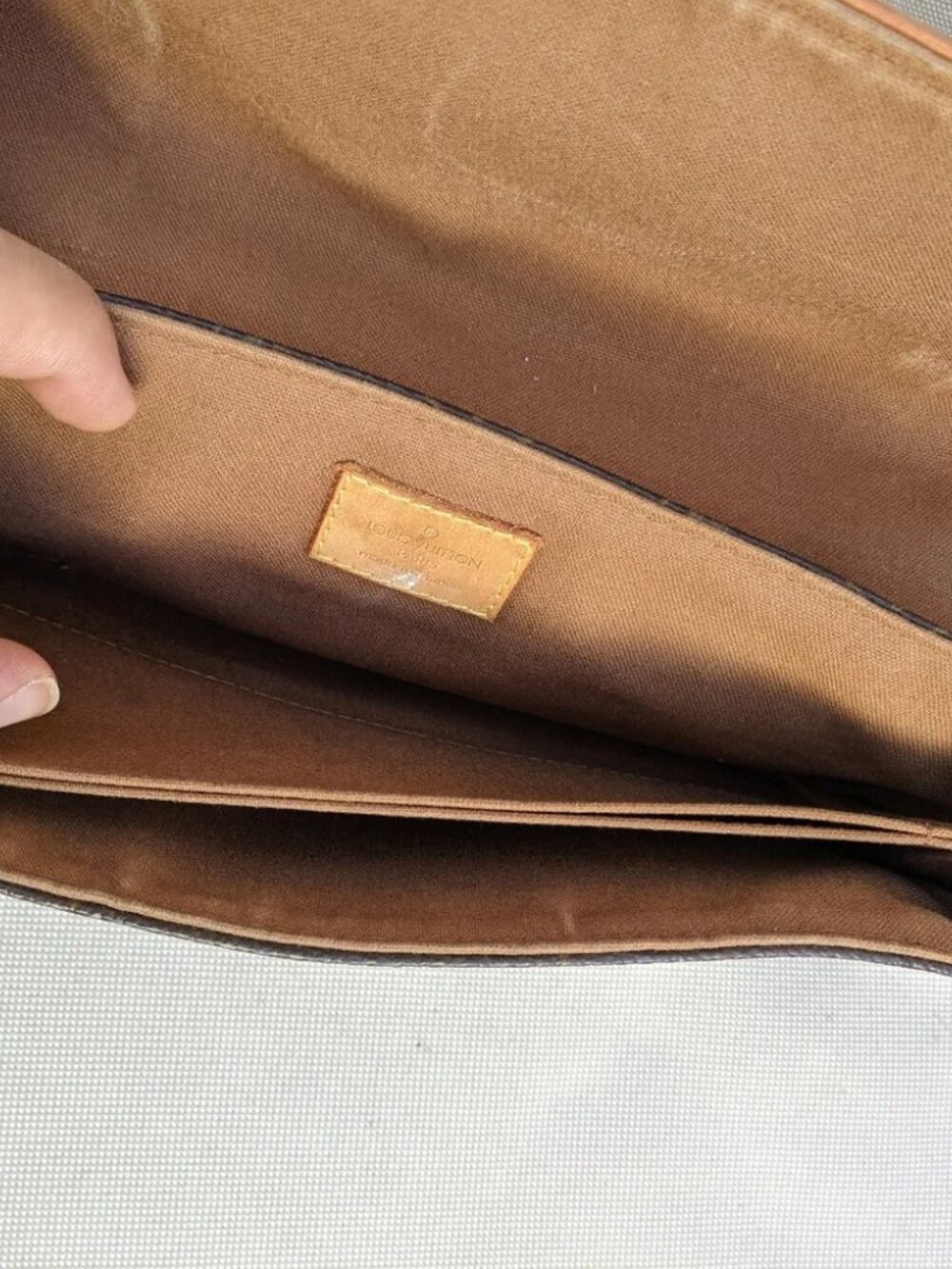 Louis Vuitton Shoulder Bag Murrell - Picture 13 of 16